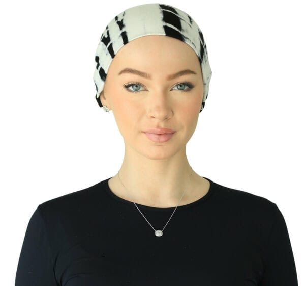 Bamboo Tie Dye Black Slouchy Beanie